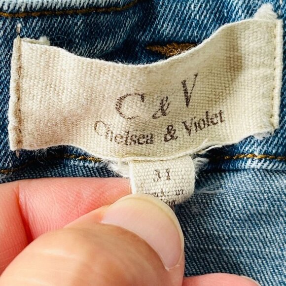 Chelsea & Violet Women's Wide Leg Crop Jeans Size 31 High Rise Button Fly - Picture 11 of 14